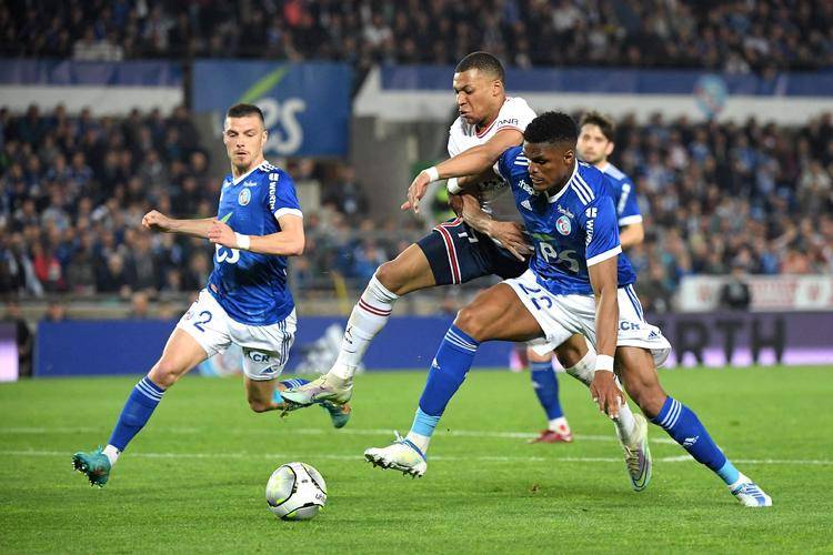 周日021：法甲 斯特拉斯堡VS洛里昂，比分推荐