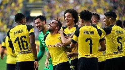 德甲焦点战：多特蒙德主场迎战门兴，争冠与保级之争一触即发